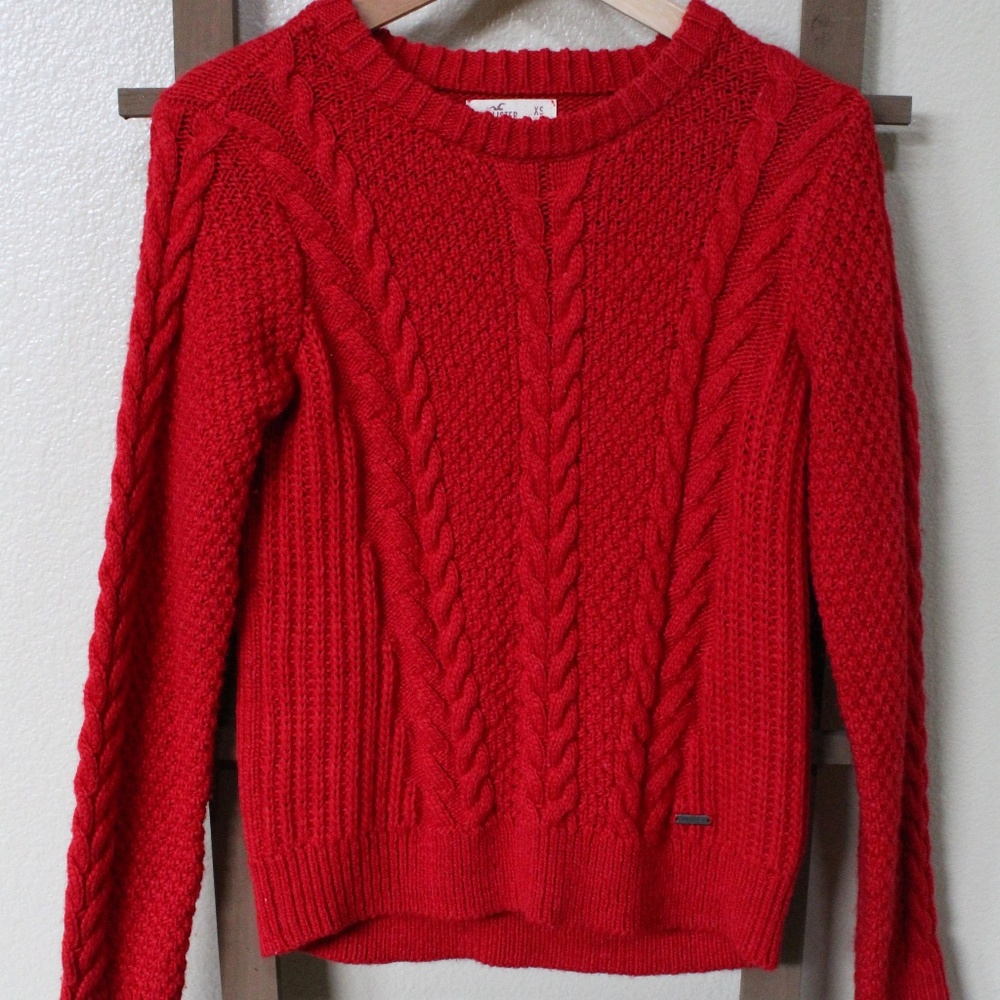 Hollister Red Pullover Sweater
